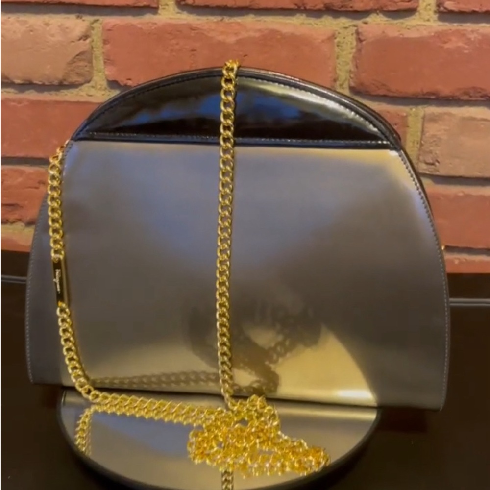 🔥 Salvatore🔥 Ferragamo🔥 Clutch/ shoulder bag🔥 - Picture 4 of 10